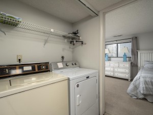 waves204-17-laundry.jpg