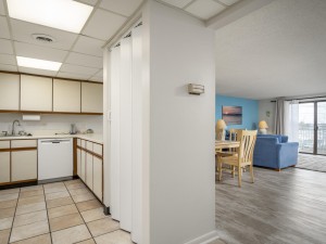 waves204-9-open-floor-plan.jpg
