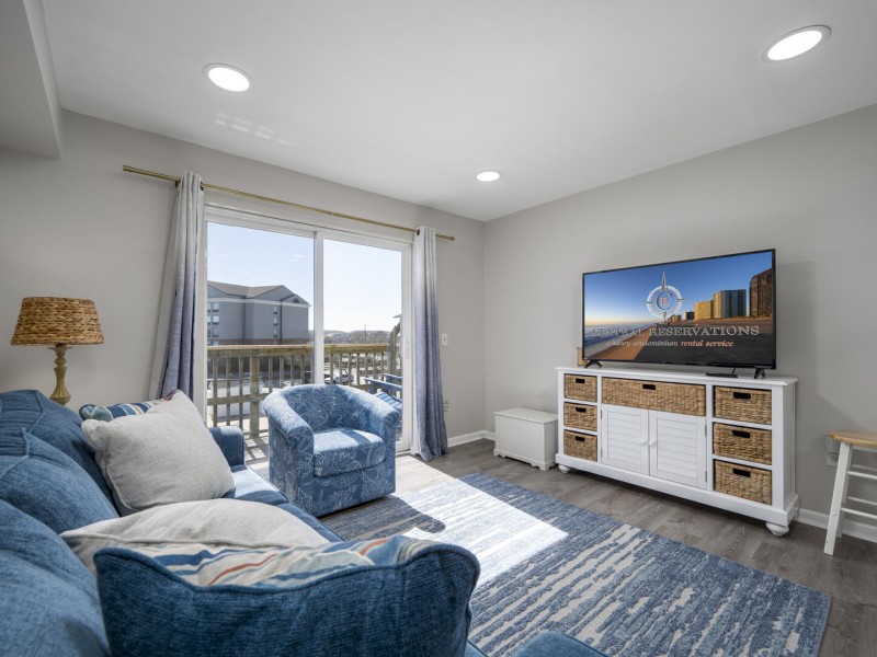 raffles343-9-living-area.jpg