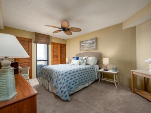 pyramid9h-20-primary-bedroom.jpg
