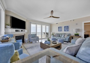 southbeach401-13-living-area.jpg