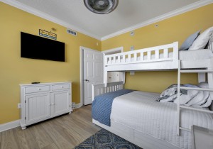 southbeach401-23-bedroom-4.jpg