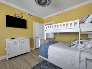 southbeach401-23-bedroom-4.jpg