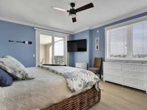 southbeach401-33-bedroom-2.jpg