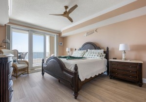 southbeach402-26-primary.jpg