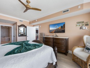 southbeach402-28-primary.jpg