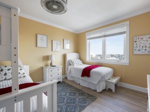 southbeach402-31-bedroom-4.jpg