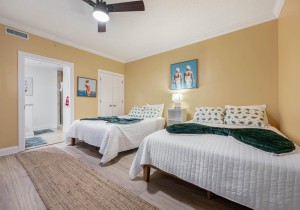 southbeach402-37-bedroom-3.jpg