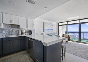 irene1406-11-kitchen.jpg