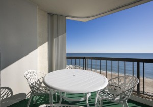 irene1406-2-balcony.jpg