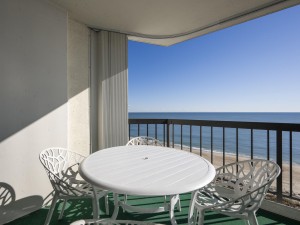 irene1406-2-balcony.jpg