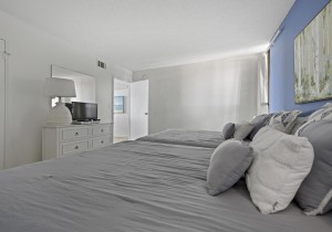 irene1406-23-bedroom-2.jpg