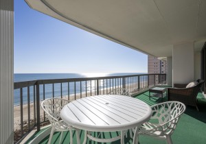 irene1406-3-balcony.jpg