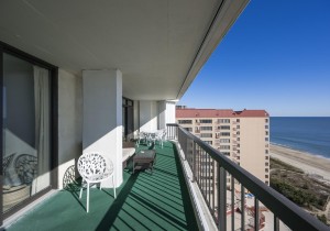 irene1406-5-balcony.jpg