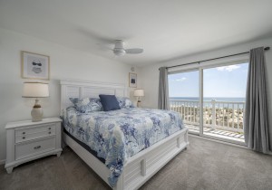 oceanclub4015-30-primary-bedroom.jpg
