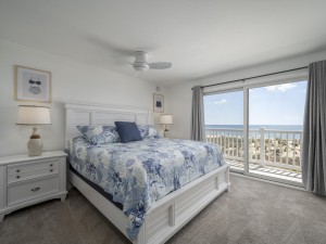 oceanclub4015-30-primary-bedroom.jpg