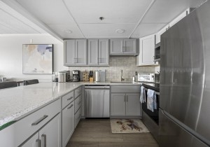 marigotbeach1010-11-kitchen.jpg