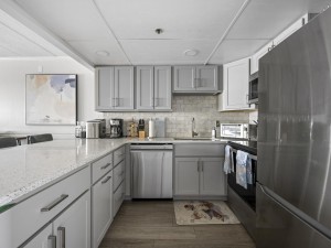 marigotbeach1010-11-kitchen.jpg