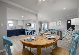seamark309-13-dining-area.jpg