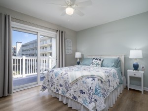 seamark309-19-primary-bedroom.jpg