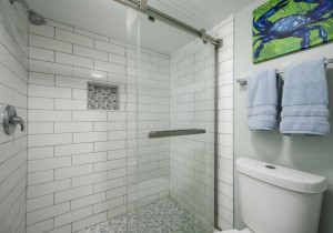 seamark309-23-primary-bath.jpg