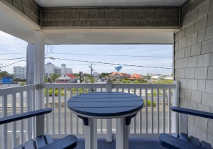 seamark309-8-balcony.jpg