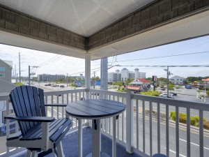 seamark309-9-balcony.jpg