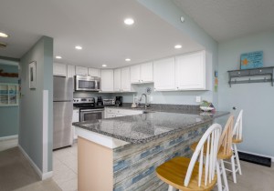 quay1803-10-kitchen.jpg