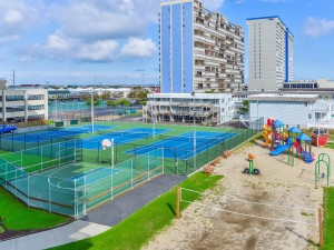 sea-watch-1514-532-tennis-courts.jpg