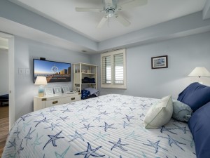 seawatch502-23-bedroom-2.jpg