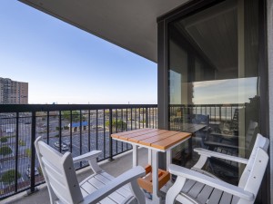 seawatch502-5-balcony.jpg
