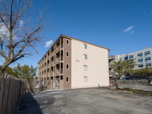 jamiacabay307b-3-exterior-street-side.jpg