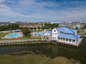heronharborpool-9.jpg
