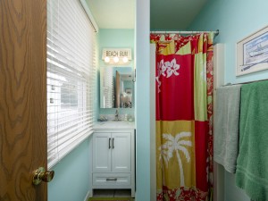 fiesta14107-24-primary-bath.jpg