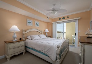 pier17-202-23-bedroom-2-2.jpg