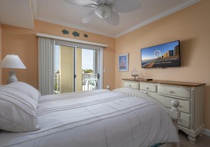 pier17-202-23-bedroom-2.jpg