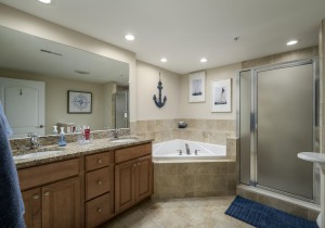 pier17-202-26-primary-bath.jpg