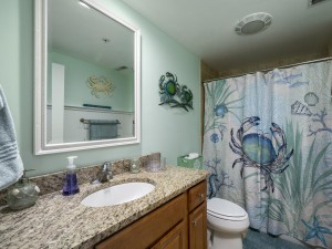 pier17-202-29-bath.jpg