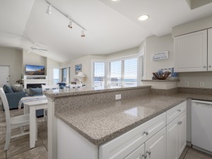 mahalo402-19-open-floor-plan.jpg