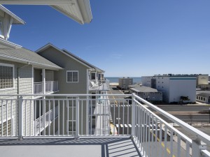 mahalo402-5-view.jpg