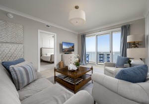 gateway912-12-living-area.jpg