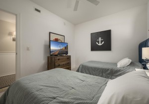 gateway912-20-bedroom-3.jpg