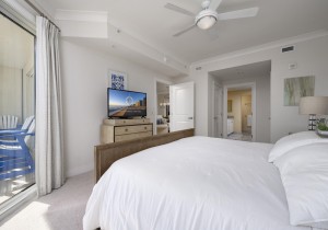 gateway912-8-primary-bedroom.jpg