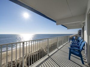 princessroyal1001-1-balcony.jpg