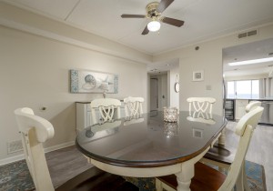 princessroyal1001-12-dining-area.jpg