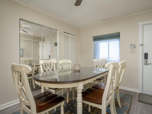 princessroyal1001-13-dining-area.jpg