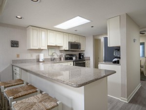 princessroyal1001-14-kitchen.jpg