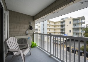 seamark308-5-bedroom-balc.jpg