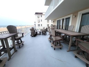 south-beach-204-balcony-1.jpg