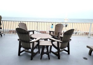 south-beach-204-balcony-2.jpg
